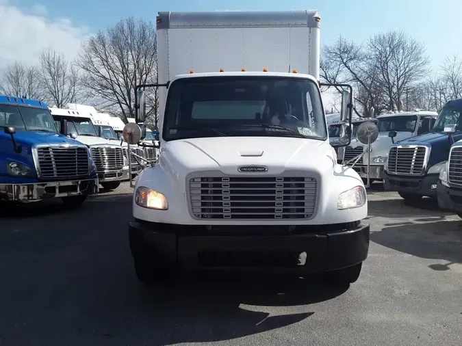 2016 FREIGHTLINER M2 106