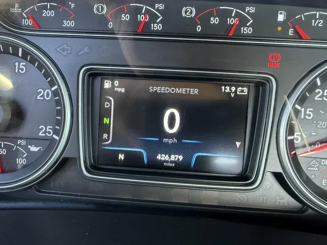 2018 International LT625