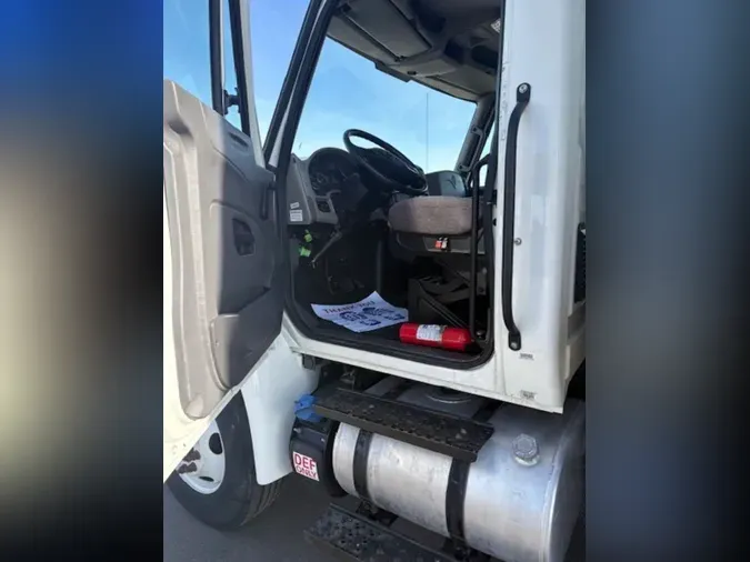 2019 NAVISTAR INTERNATIONAL 4300
