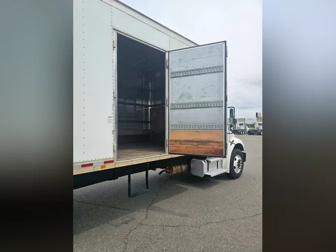 2019 FREIGHTLINER/MERCEDES M2 106