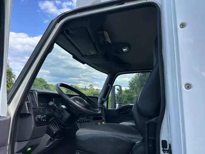 2020 International LT625