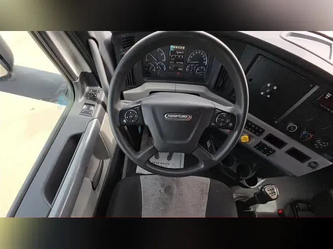 2021 FREIGHTLINER CA126