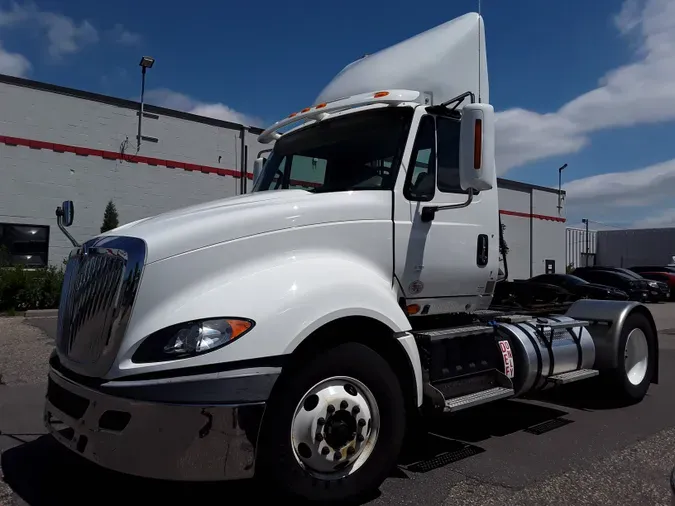 2017 NAVISTAR INTERNATIONAL PROSTAR