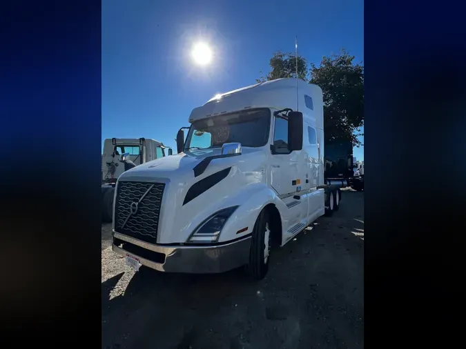 2020 VOLVO VNL64T-7600ab2dff7da451548674052c81d737219