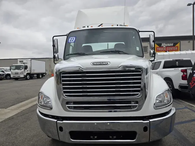 2023 Freightliner Business Class M2 112