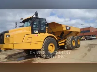 2018 Caterpillar 745