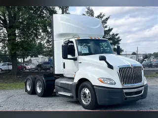 2021 INT LT625 6x4