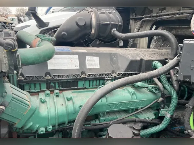 2020 VOLVO VNL64T8600ab6cf9f758ff2e2fdb848fe0f4fe900