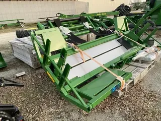 2019 John Deere A520R