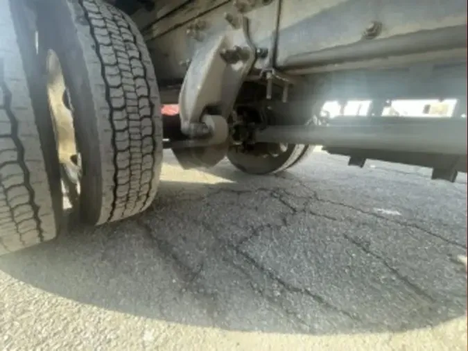 2020 FREIGHTLINER/MERCEDES M2 106