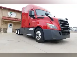 2020 Freightliner Cascadia