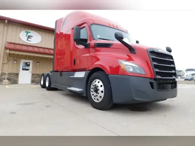 2020 Freightliner Cascadia0abedb914570bae4c2a443dca3a7243a