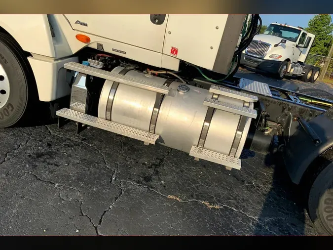 2020 INT LT625 6x4