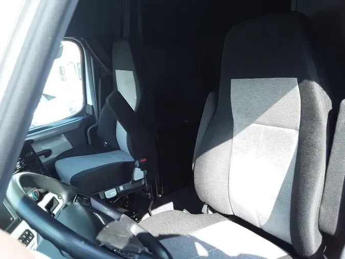 2018 FREIGHTLINER CASCADIA