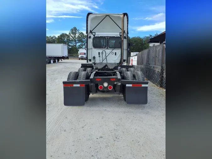 2020 FREIGHTLINER/MERCEDES CASCADIA 125
