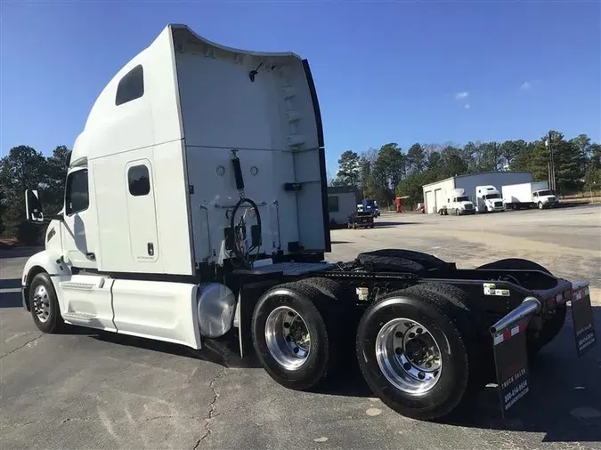 2023 PETERBILT 579