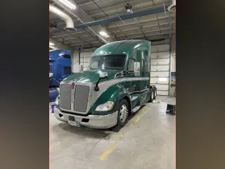 2021 KENWORTH T680