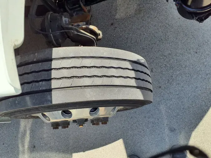 2020 FREIGHTLINER/MERCEDES M2 1060ad082d4bf2f7f6a903e9f8fc2590408