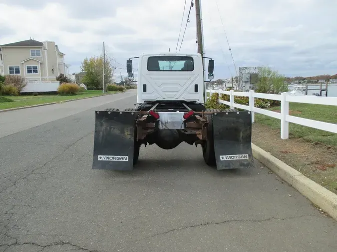 2002 INTERNATIONAL 4300