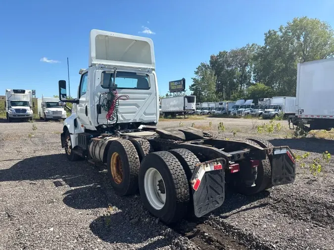 2019 NAVISTAR INTERNATIONAL LT625 DAYCAB T/A0ad2520b482e2af9e90342bd8537602c