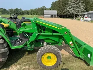 2019 John Deere 400E