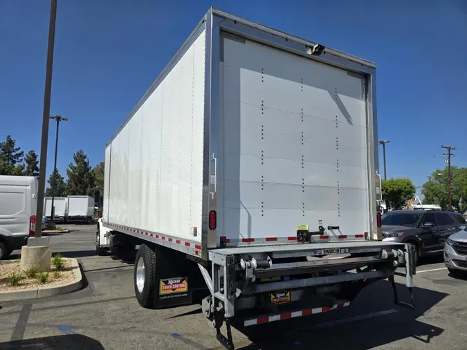2019 Freightliner Business Class M2 106