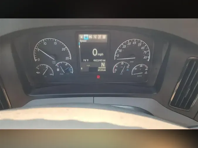 2021 FREIGHTLINER CA126