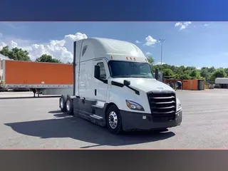 2022 Freightliner Cascadia 126