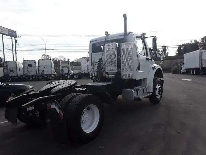 2017 FREIGHTLINER/MERCEDES M2 106