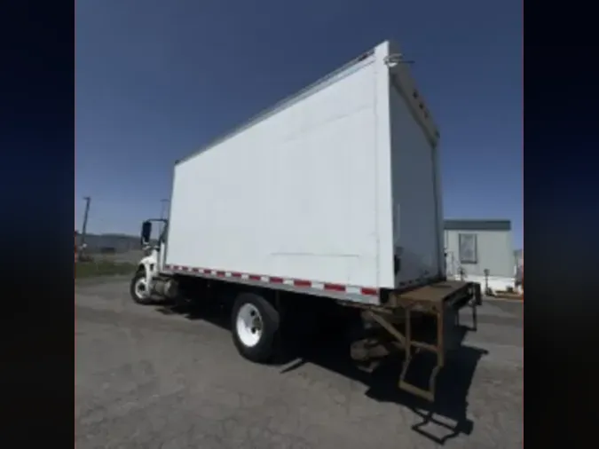 2017 NAVISTAR INTERNATIONAL 4300