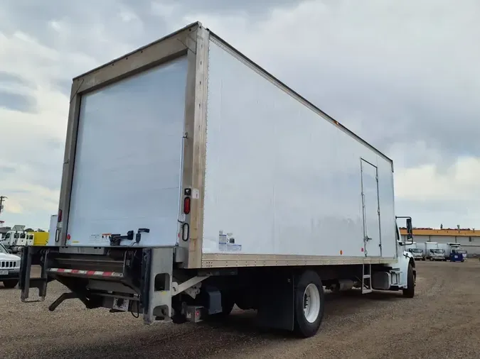 2016 FREIGHTLINER M2 106