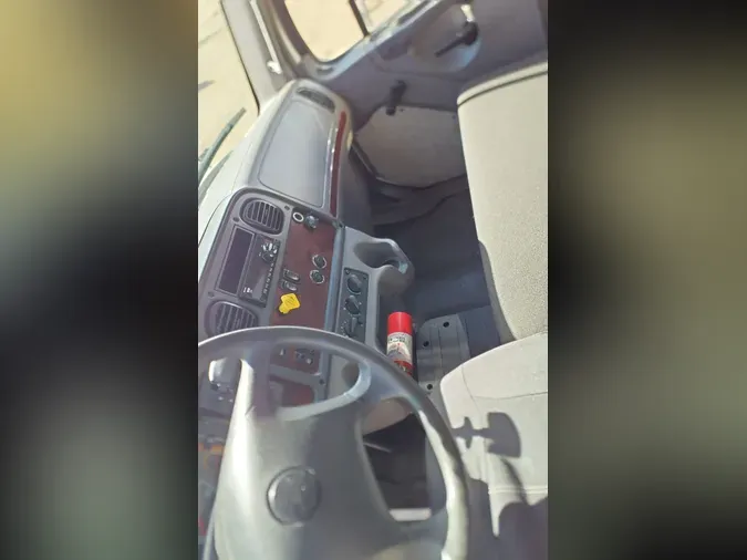 2019 FREIGHTLINER/MERCEDES M2 106