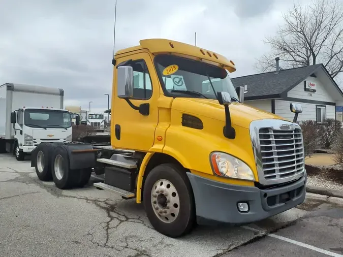 2018 FREIGHTLINER/MERCEDES CASCADIA 1130aee514cf8efb665d34eba1cfd75de7b