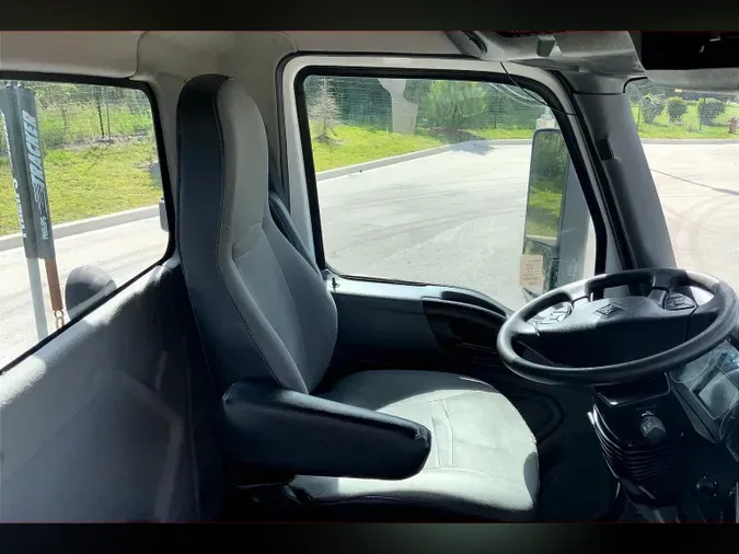 2019 INT LT625 6x4