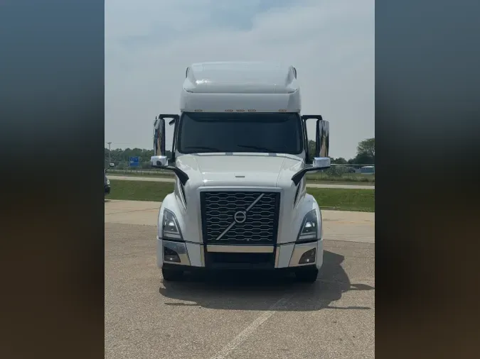 2023 VOLVO VNL64T7600af46ba10304ac4f3b5986c1a4b7882d