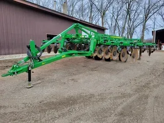 2015 John Deere 2730