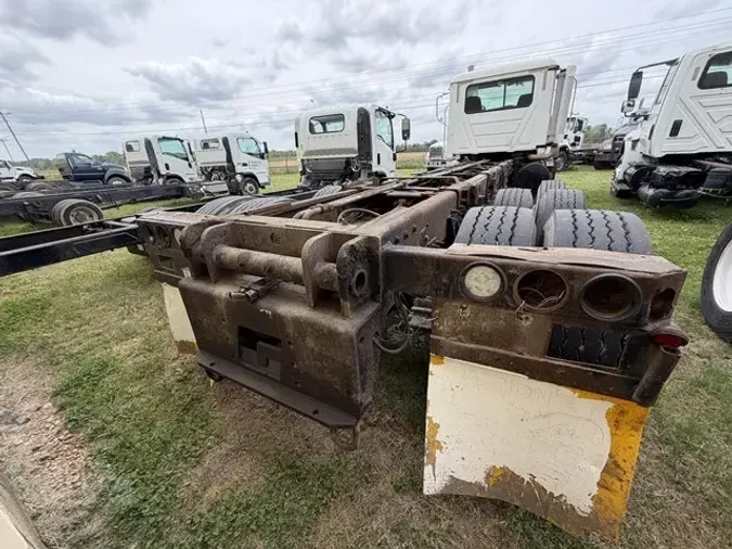 2006 MACK GRANITE CV713