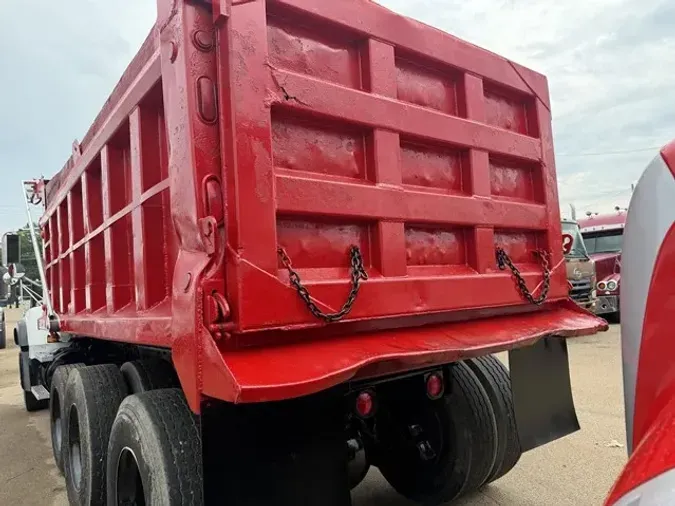 2006 MACK GRANITE CV713