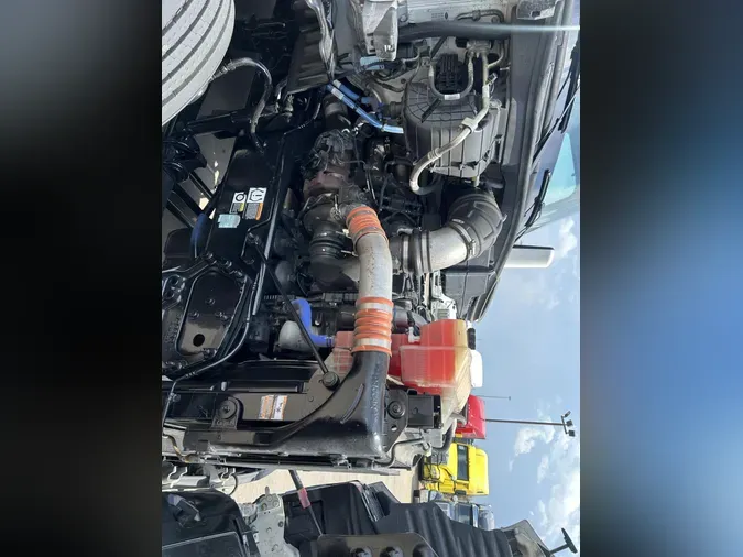 2021 Peterbilt 579
