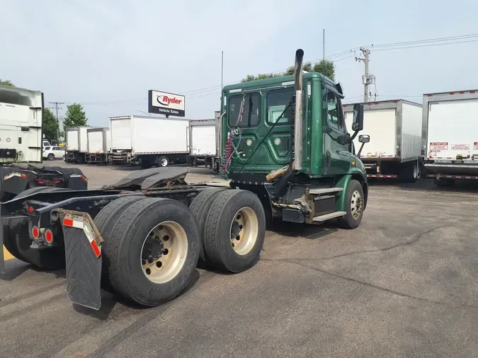 2017 FREIGHTLINER CASCADIA 113