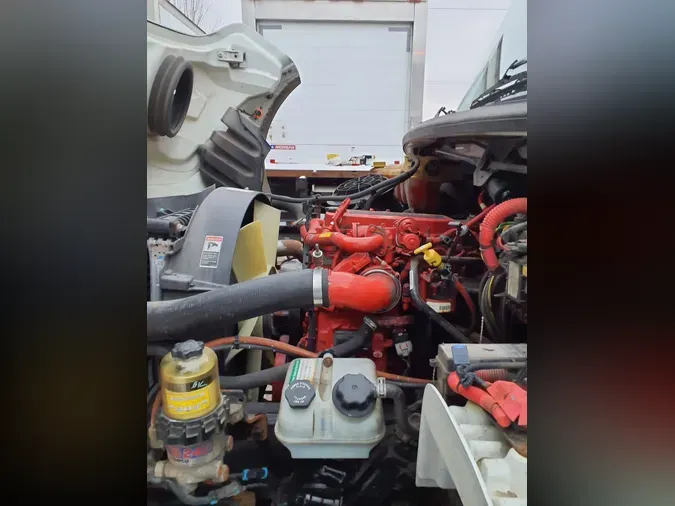 2020 FREIGHTLINER/MERCEDES M2 106