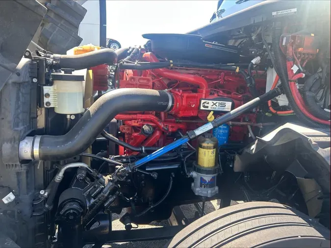 2020 International LT625