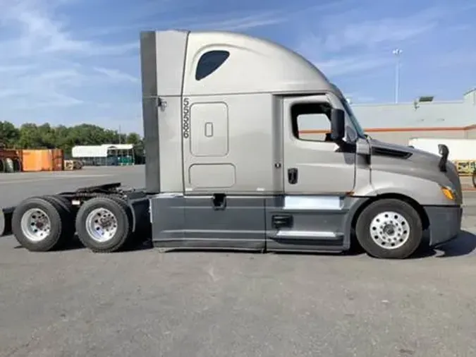 2023 Freightliner Cascadia