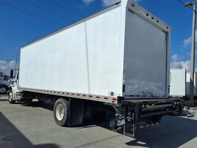 2018 FREIGHTLINER/MERCEDES M2 106