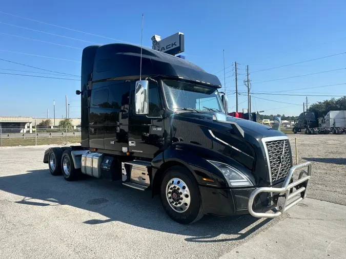 2019 Volvo VNL64T760