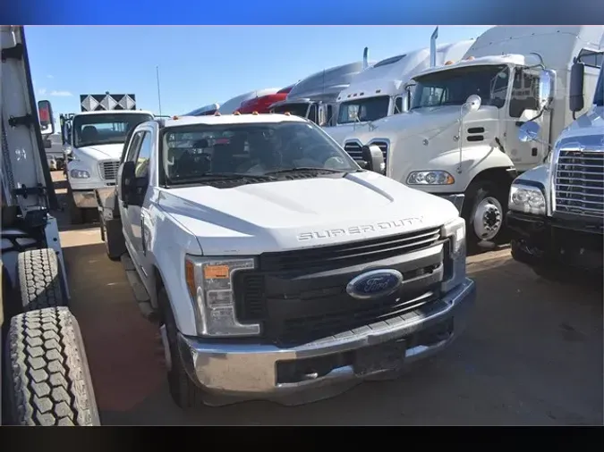 2017 FORD F350