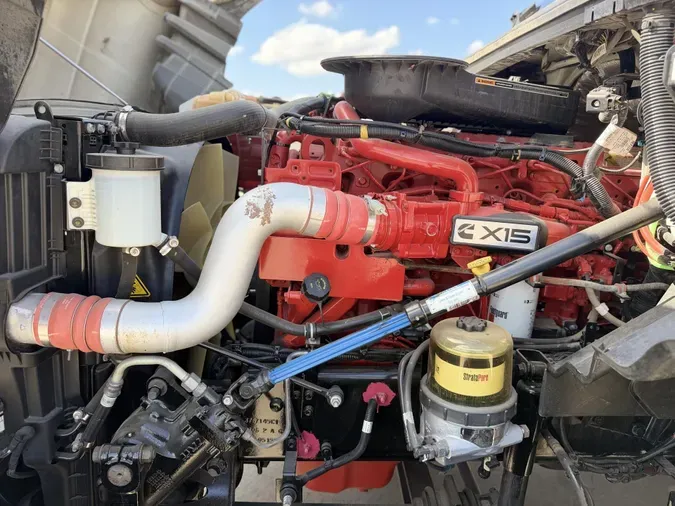 2023 International LT625