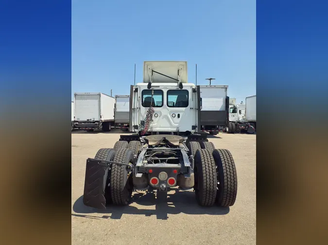 2019 FREIGHTLINER/MERCEDES NEW CASCADIA PX12664