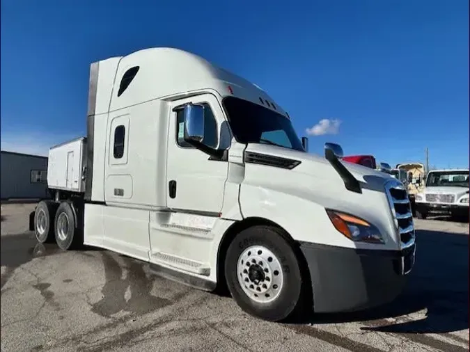 2020 FREIGHTLINER/MERCEDES NEW CASCADIA PX12664