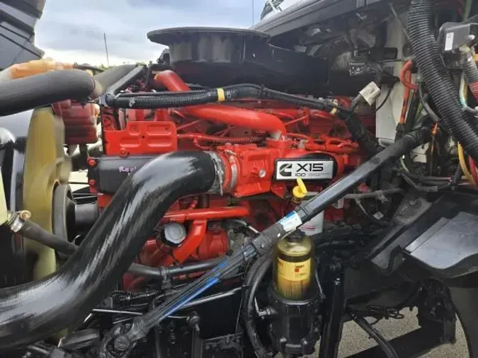 2020 International LT625